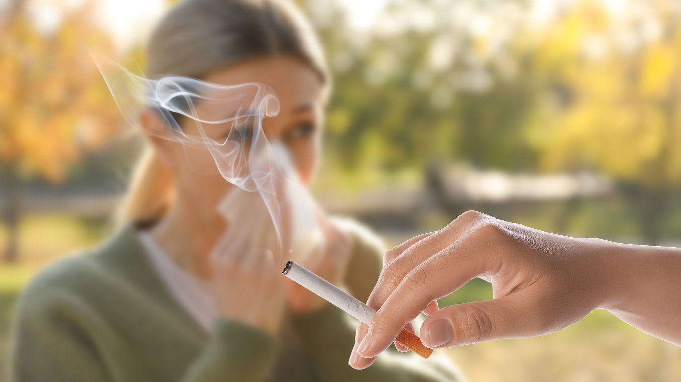 Wat is meeroken of passief roken precies?